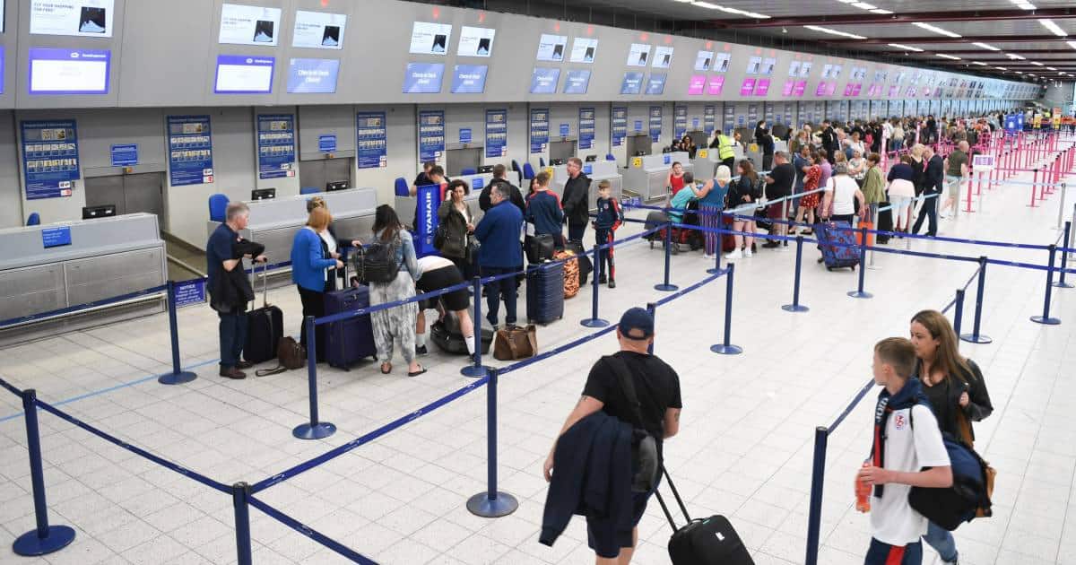 Líneas de aeropuerto para facturar maletas